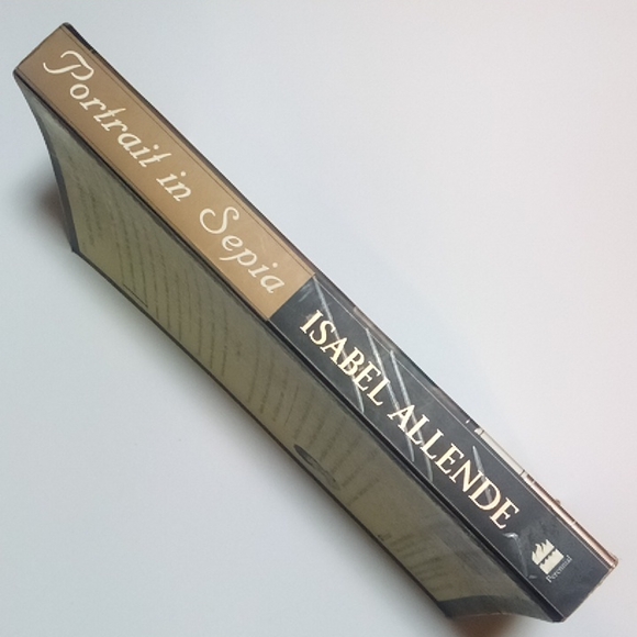 2/$15 Portrait In Sepia Paperback Isabel Allende - Picture 4 of 7